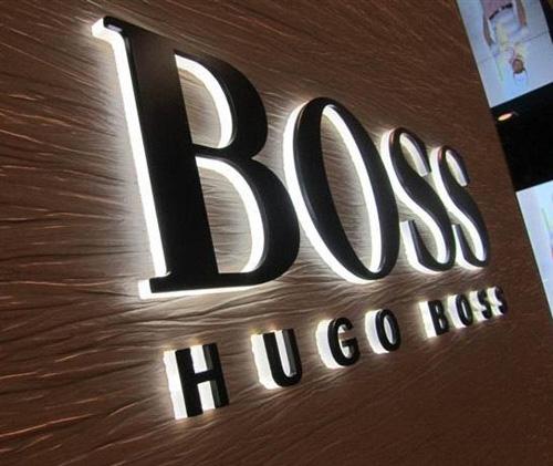 亞克力發(fā)光字