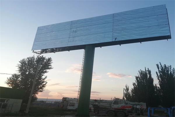 單立柱制作安裝完成